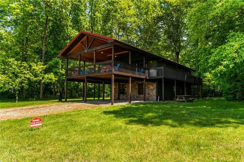 7832 Chase Dr Shenango-CRA PA 16134