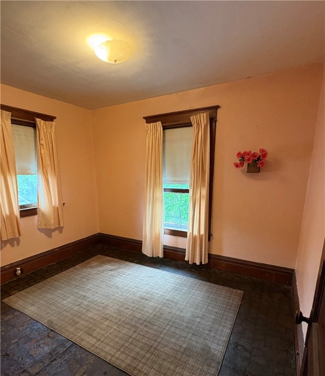 121 W Front St, Oil City, Pennsylvania image 17