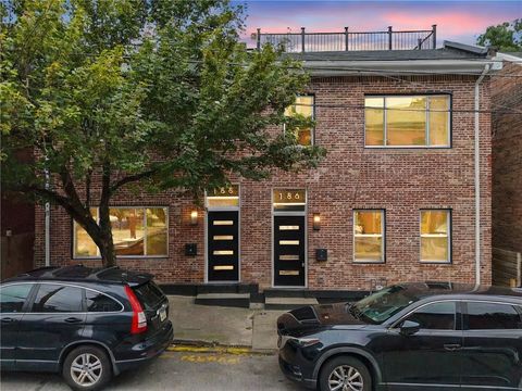 Townhouse For Sale - 186 44th Street St<br/> Lawrenceville, PA 15201