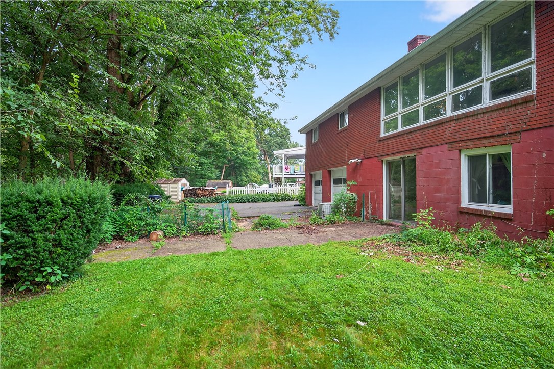 Moon/Crescent Twp, Pennsylvania 15108, United States, 3 Bedrooms Bedrooms, ,3 BathroomsBathrooms,Residential,Active,176091