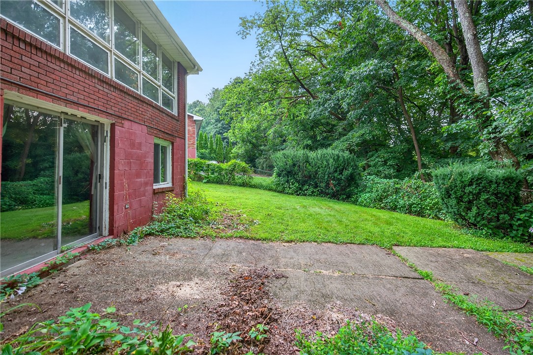 Moon/Crescent Twp, Pennsylvania 15108, United States, 3 Bedrooms Bedrooms, ,3 BathroomsBathrooms,Residential,Active,176091