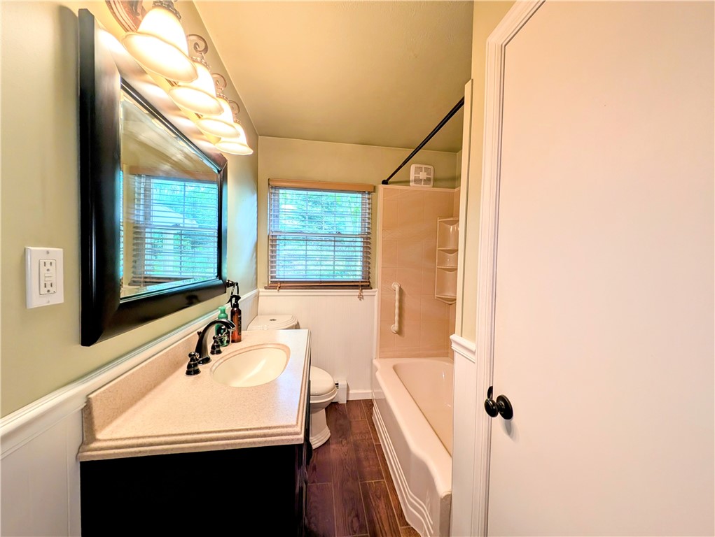 Unity Twp, Pennsylvania 15601, United States, 4 Bedrooms Bedrooms, ,2 BathroomsBathrooms,Residential,Contingent,133101