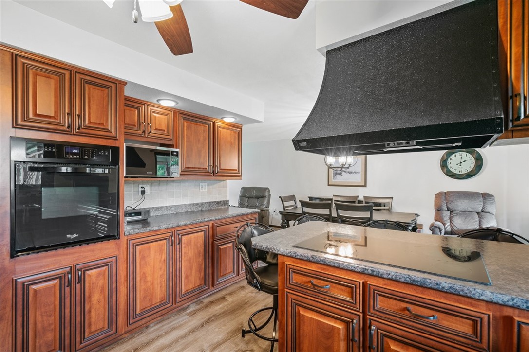 109 Sunset Ln