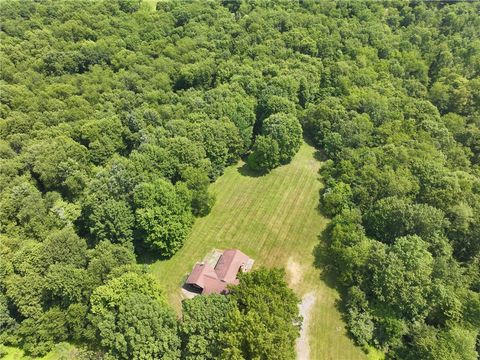 117 Stoneys Lane Lehigh Twp PA 16063