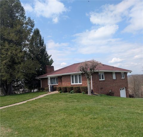 Photo of 395 S Palm St, Washington, PA 15301 (MLS # 1747258)