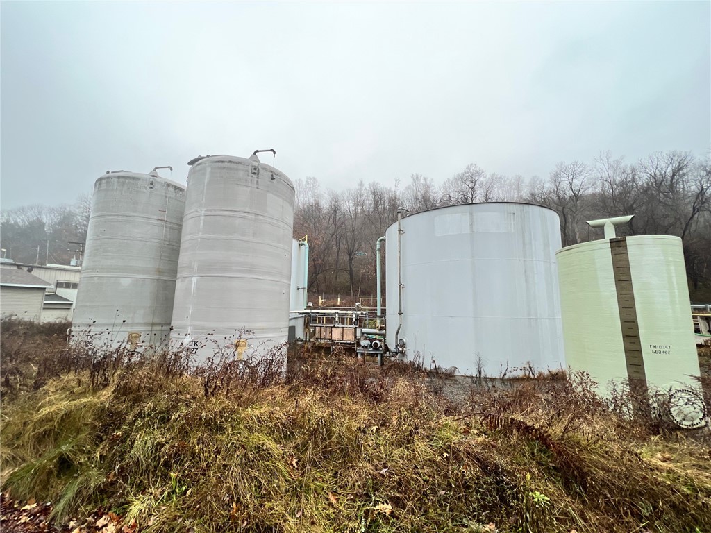 5148 US 322, Franklin, PA