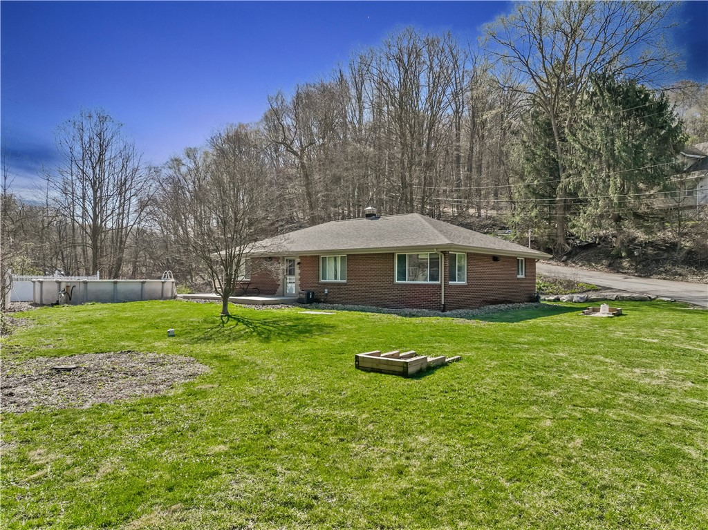 2500 Lincoln Way, White Oak, Pennsylvania image 1