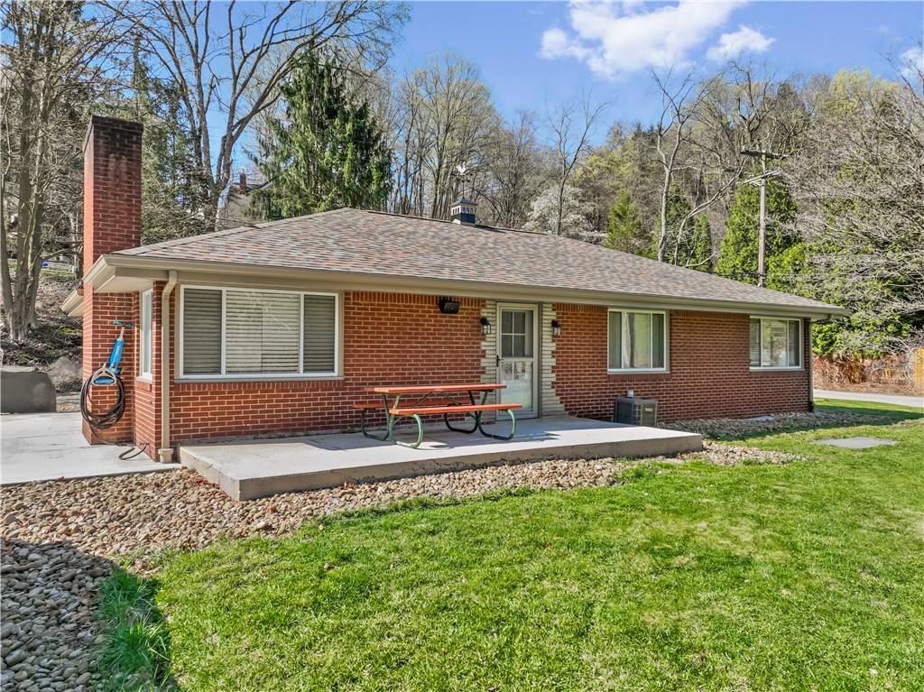 2500 Lincoln Way, White Oak, Pennsylvania image 2