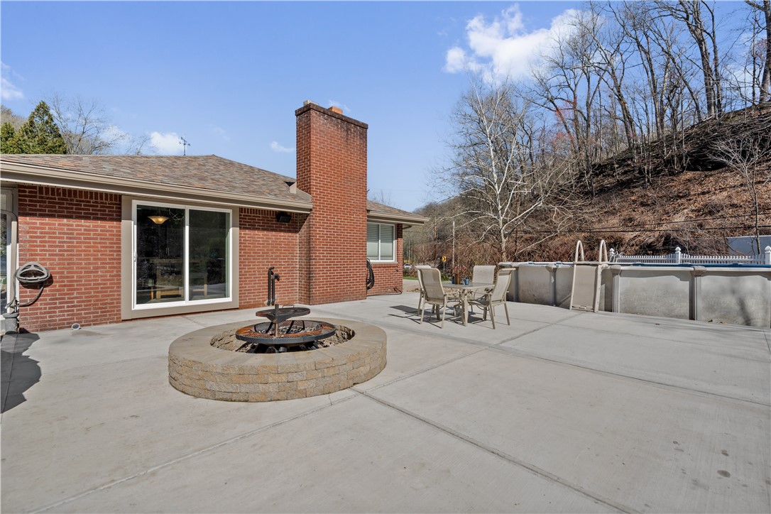 2500 Lincoln Way, White Oak, Pennsylvania image 6