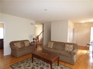 McCandless, Pennsylvania 15090, United States, 3 Bedrooms Bedrooms, ,3 BathroomsBathrooms,Residential,Active,202142