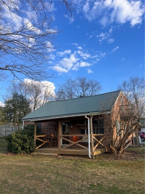 Photo for 2272 Freeport Rd