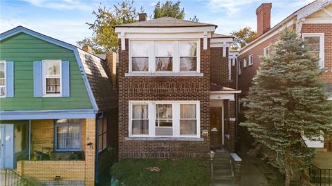 Photo of 611 Gettysburg St #609, Pittsburgh, PA 15206 (MLS # 1726525)