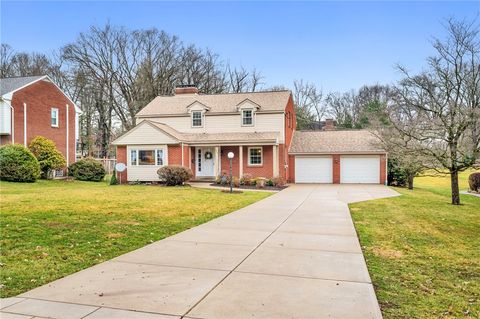 758 14th Street Oakmont PA 15139