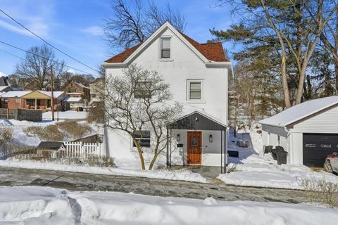 Photo for 31 Harrison St
