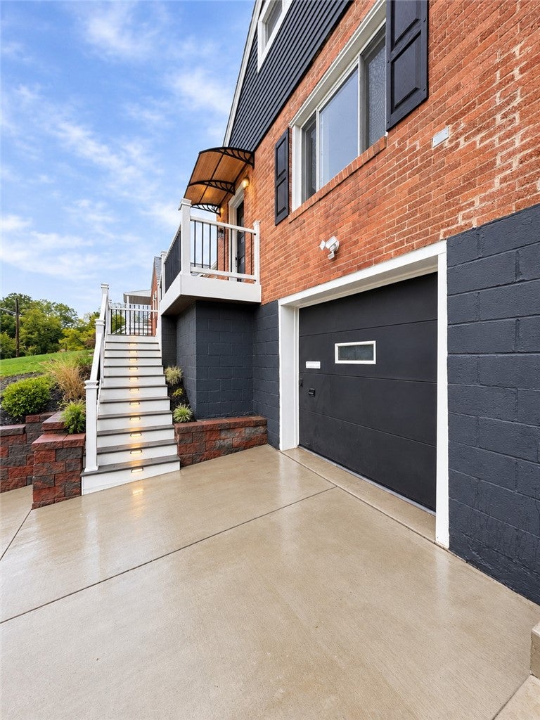 210 Sunny Drive