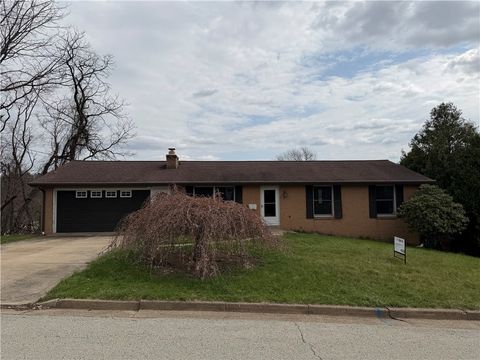 Homes For Sale - 1014 Jefferson Ave<br/> Jeannette, PA 15644