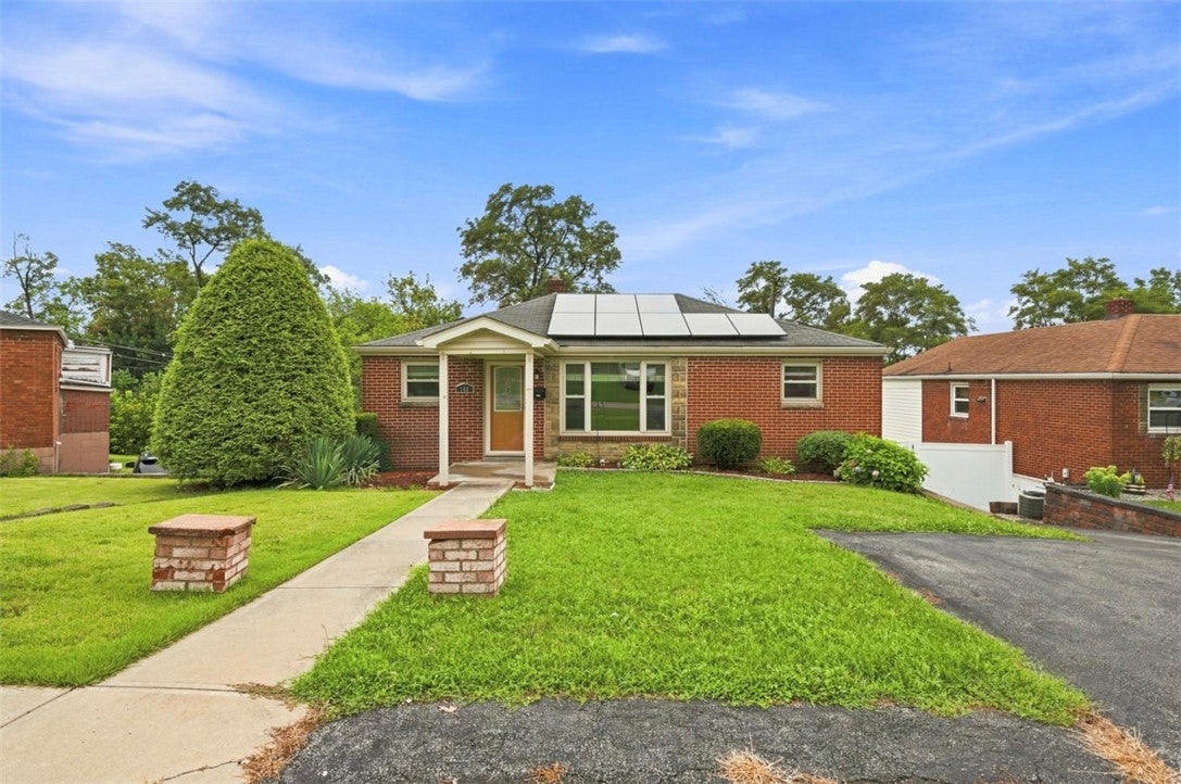 109 Livingston Rd
