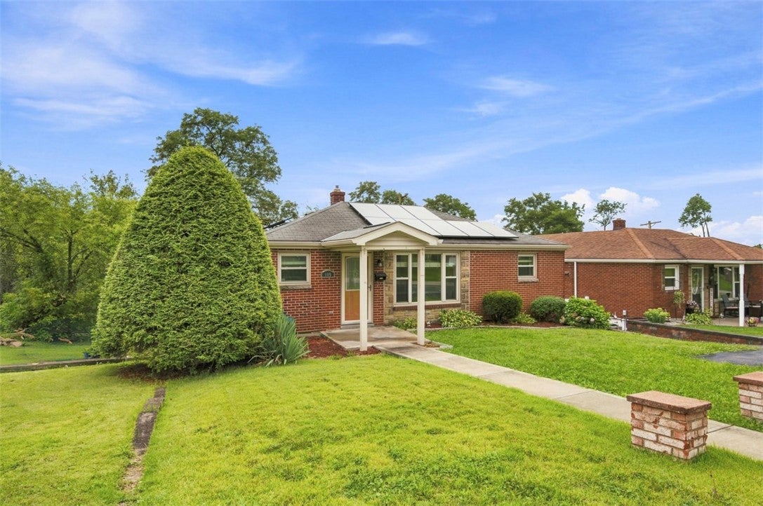 109 Livingston Rd