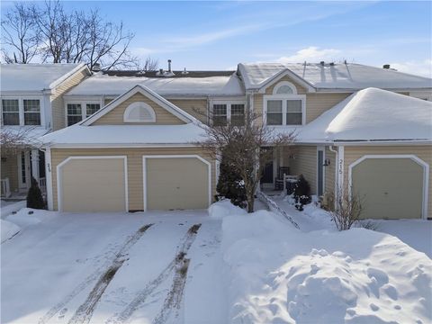 217 Clearbrook Ct Cranberry Twp PA 16066