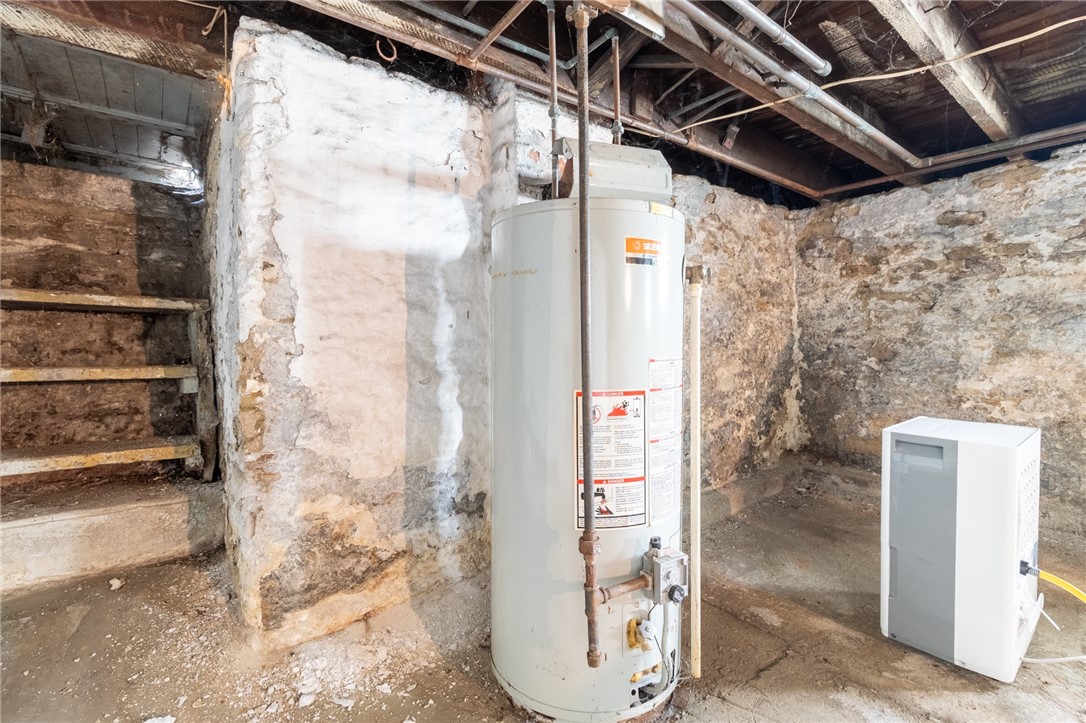 N Versailles, Pennsylvania 15137, United States, 4 Bedrooms Bedrooms, ,1 BathroomBathrooms,Residential,Active,192667