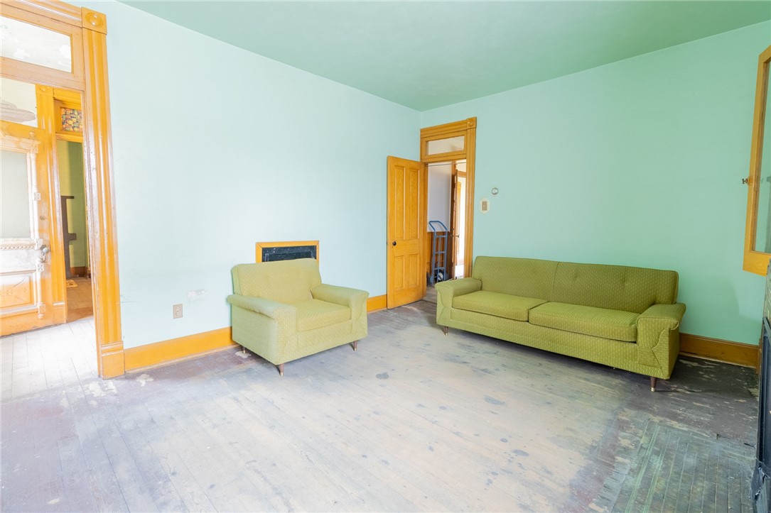 N Versailles, Pennsylvania 15137, United States, 4 Bedrooms Bedrooms, ,1 BathroomBathrooms,Residential,Active,192667