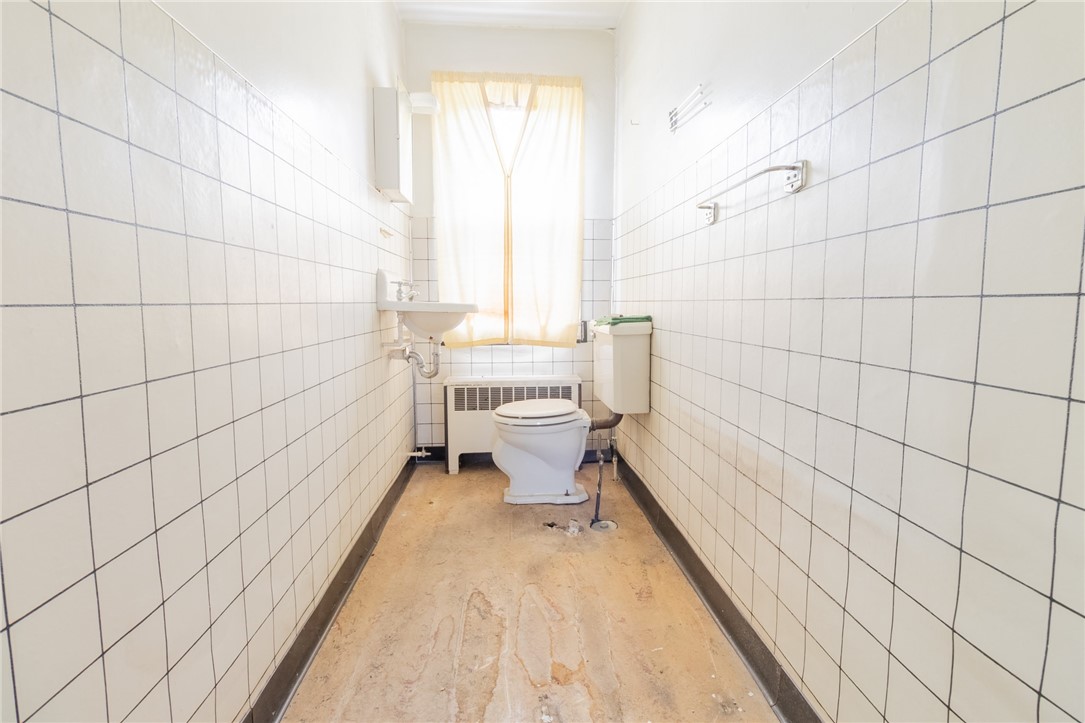 N Versailles, Pennsylvania 15137, United States, 4 Bedrooms Bedrooms, ,1 BathroomBathrooms,Residential,Active,192667