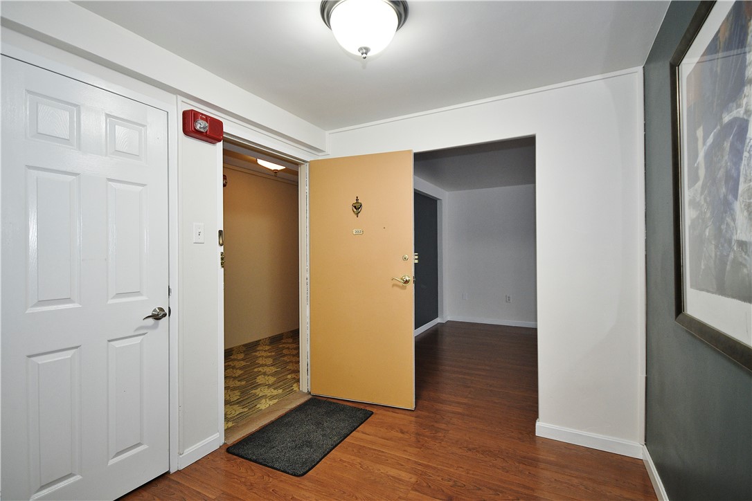 4625 Fifth Ave Ave #202, Oakland, Pennsylvania image 4
