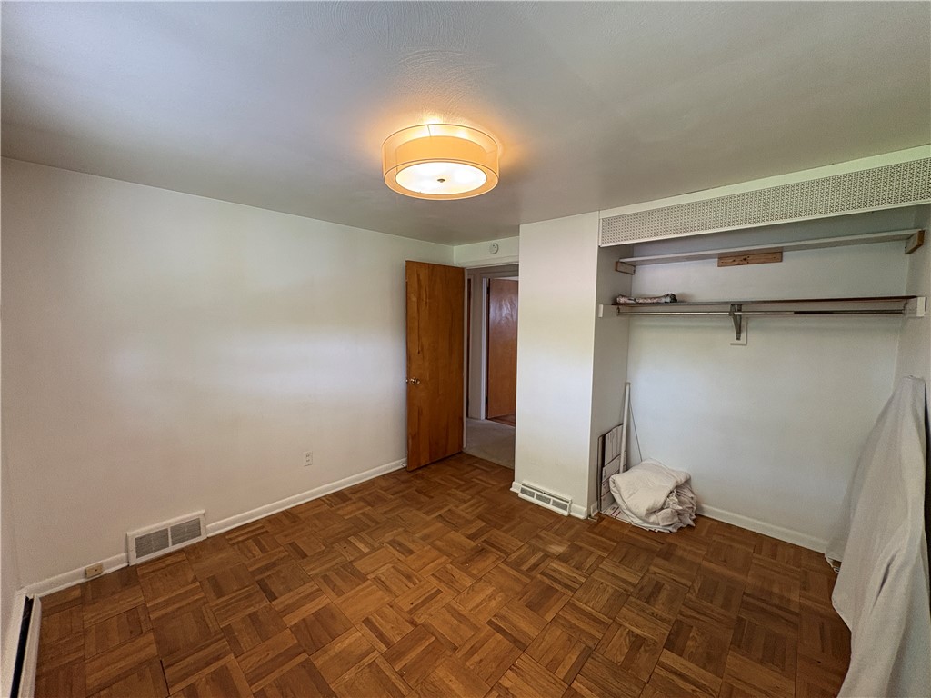 122 Burke Dr Dr, Monroeville, Pennsylvania image 32
