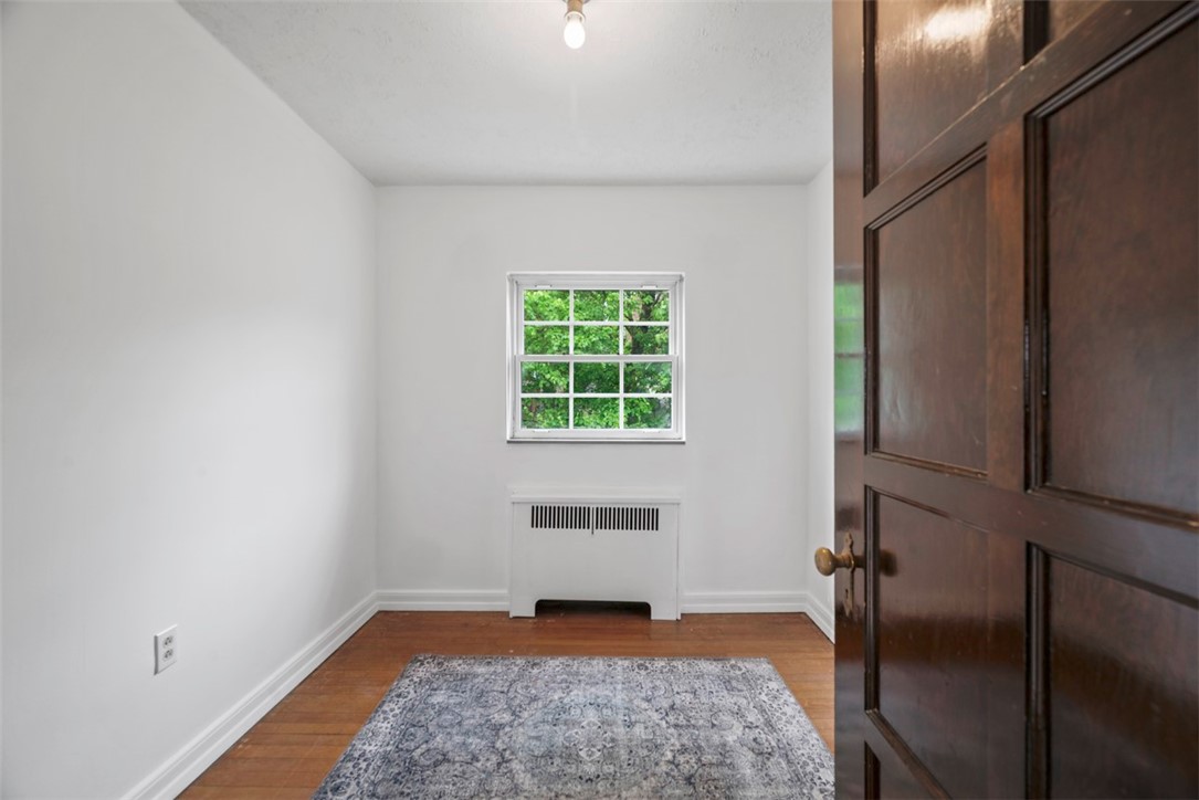 4044 Cloverlea St St, Brentwood, Pennsylvania image 27
