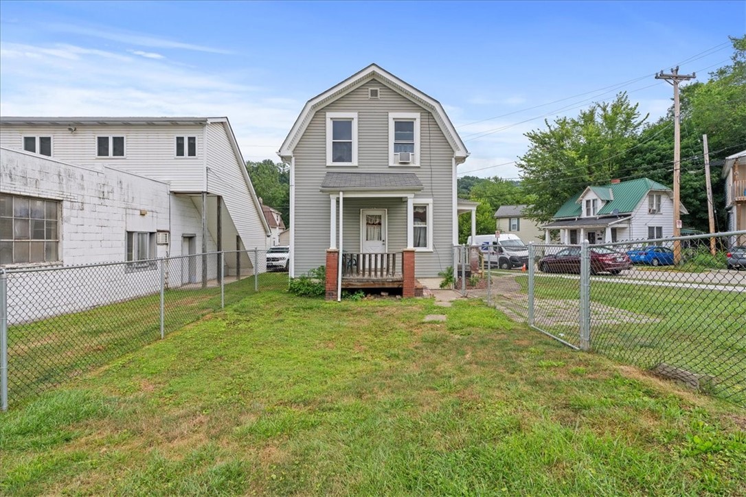 Leet Twp, Pennsylvania 15003, United States, 2 Bedrooms Bedrooms, ,1 BathroomBathrooms,Residential,Active,23688