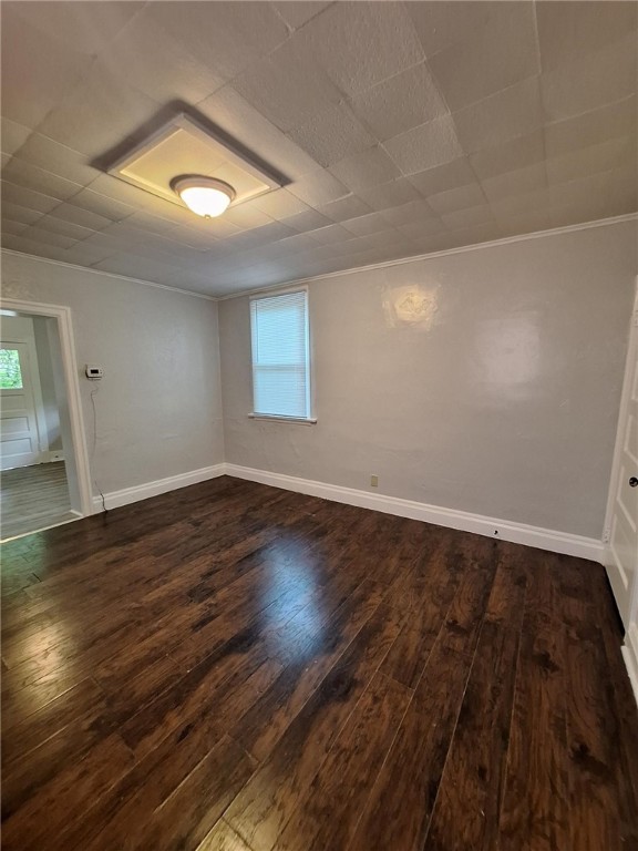 224 Mathews Avenue
