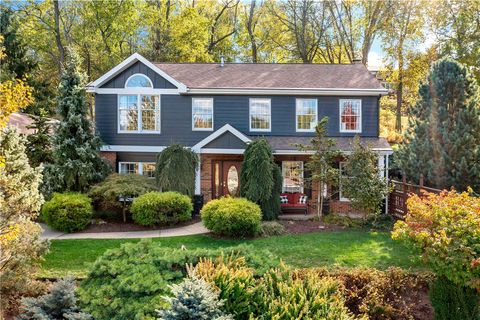 Photo of 173 Slatewood Ct, Bethel Park, PA 15102 (MLS # 1735518)