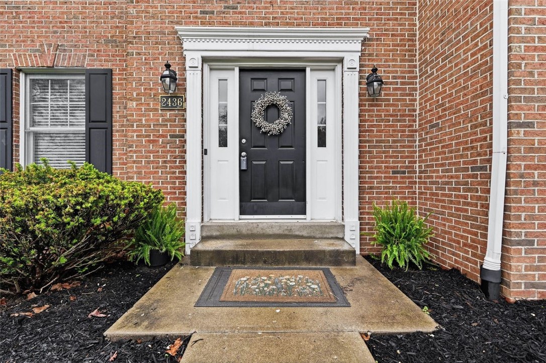 2436 Wedgewood Dr