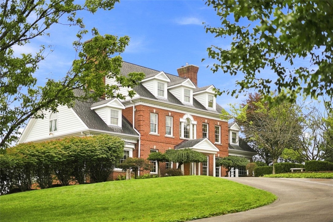 52 Hatfield Lane