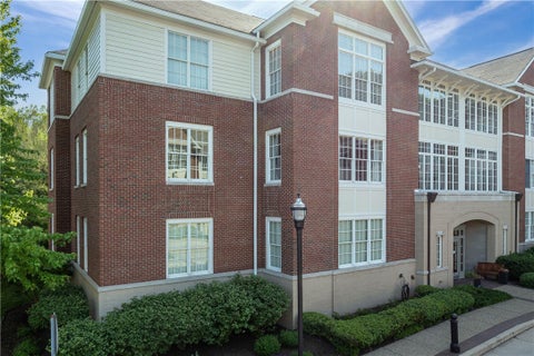 Photo for 1219 Crescent Pl 2A