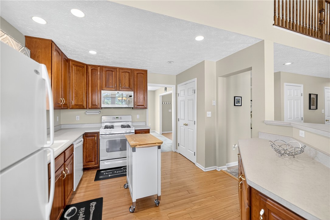 South Fayette, Pennsylvania 15057, United States, 3 Bedrooms Bedrooms, ,3 BathroomsBathrooms,Residential,Contingent,181997