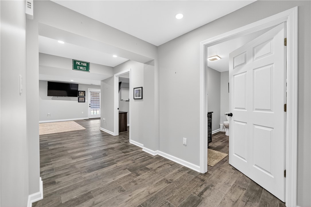 South Fayette, Pennsylvania 15057, United States, 3 Bedrooms Bedrooms, ,3 BathroomsBathrooms,Residential,Contingent,181997