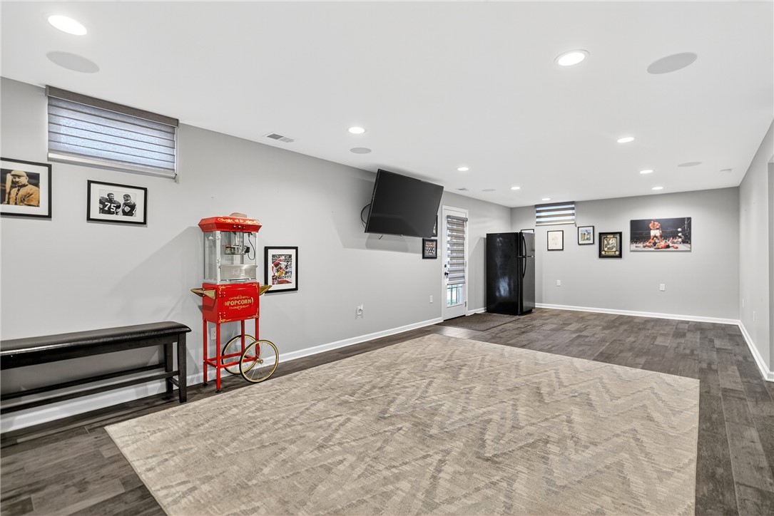 South Fayette, Pennsylvania 15057, United States, 3 Bedrooms Bedrooms, ,3 BathroomsBathrooms,Residential,Contingent,181997