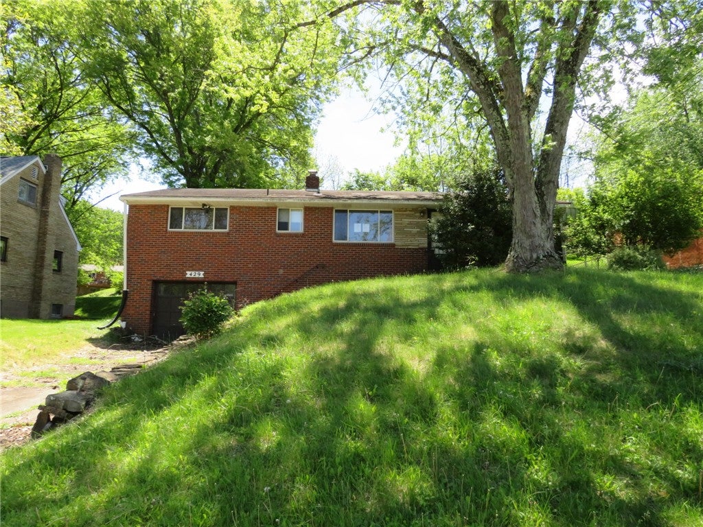 429 Woodrift Ln