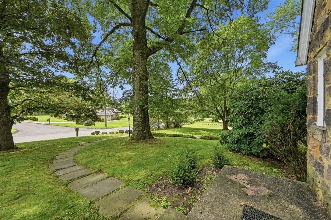 9431 Old Perry Hwy