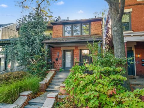 Photo of 718 Filbert St, Pittsburgh, PA 15232 (MLS # 1727414)