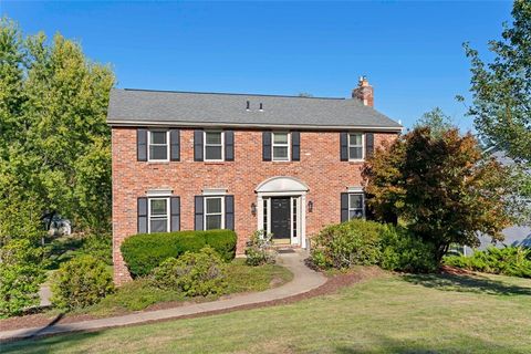 Photo of 2524 Brandt School Rd, Wexford, PA 15090 (MLS # 1724168)