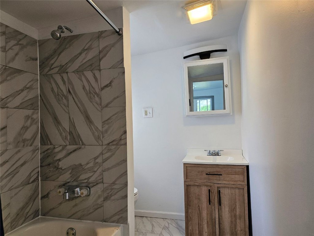 North Fayette, Pennsylvania 15057, United States, ,Residential,Active,235392