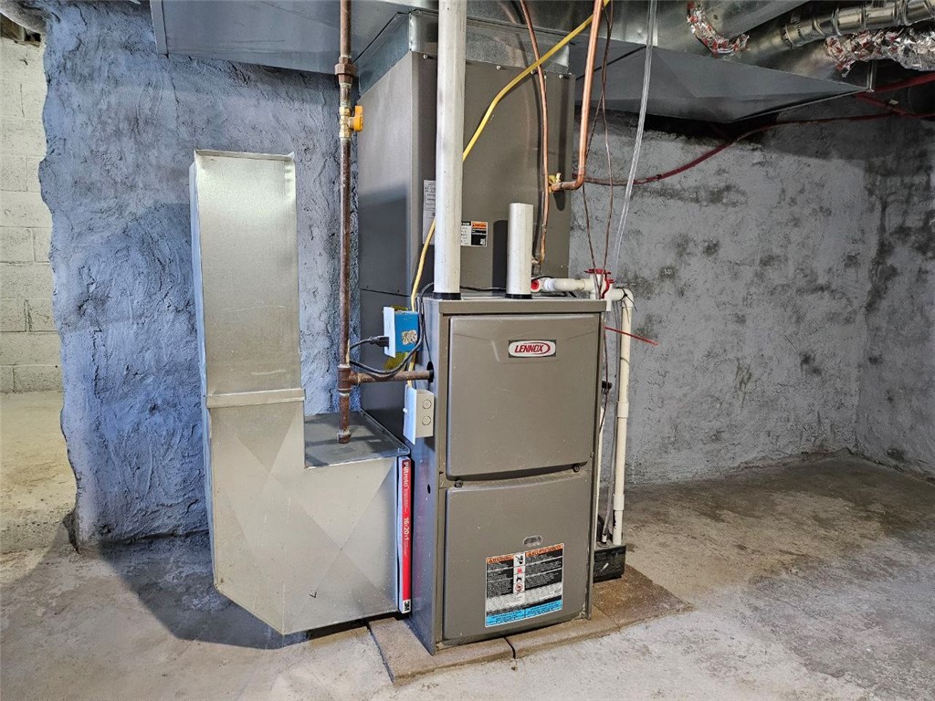 North Fayette, Pennsylvania 15057, United States, ,Residential,Active,235392