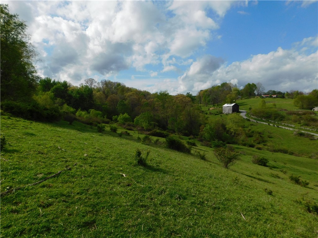 108 Oak Spring Rd