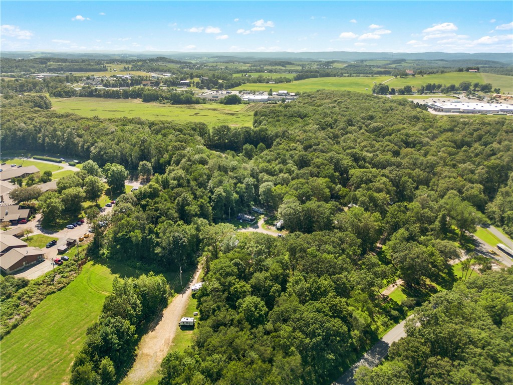 Somerset Twp, Pennsylvania 15501, United States, 1 Bedroom Bedrooms, ,2 BathroomsBathrooms,Residential,Active,183849