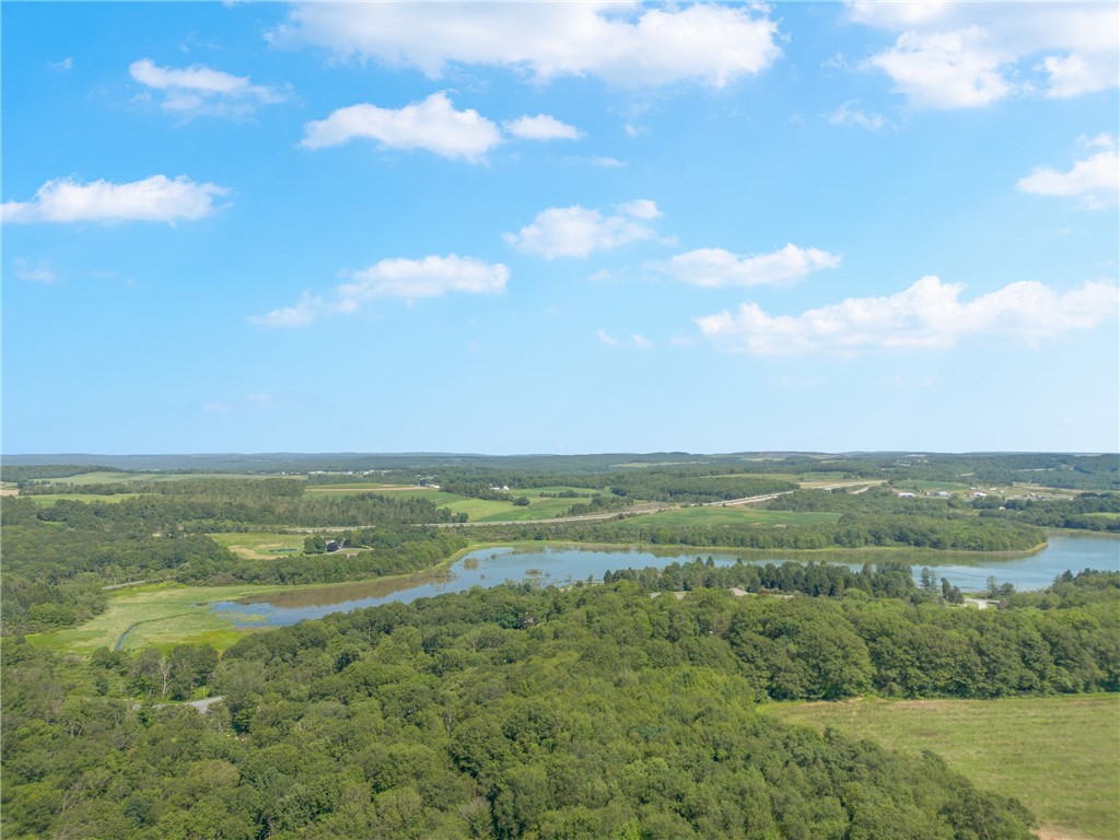 Somerset Twp, Pennsylvania 15501, United States, 1 Bedroom Bedrooms, ,2 BathroomsBathrooms,Residential,Active,183849