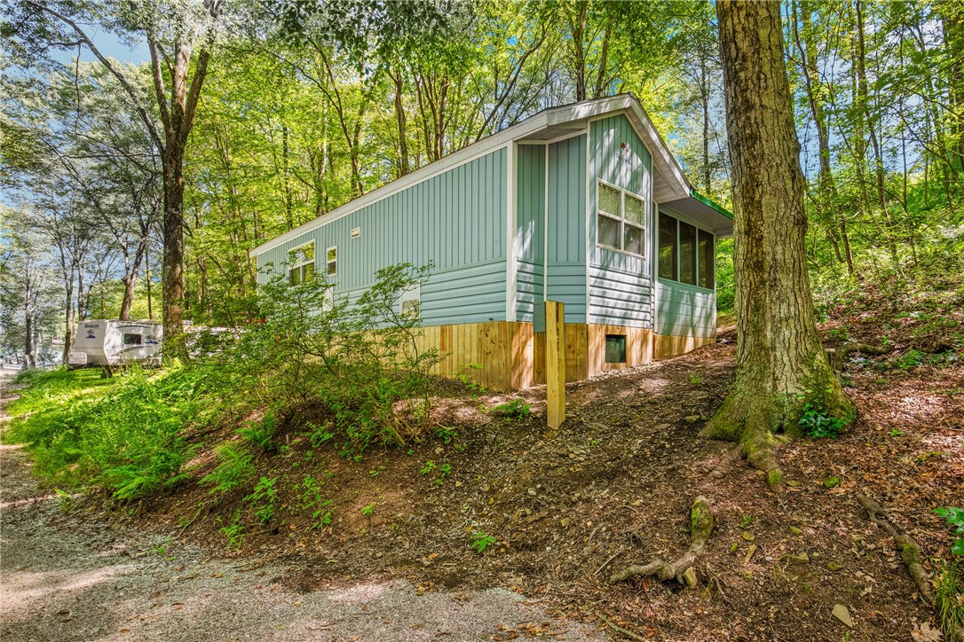 Somerset Twp, Pennsylvania 15501, United States, 1 Bedroom Bedrooms, ,2 BathroomsBathrooms,Residential,Active,183849