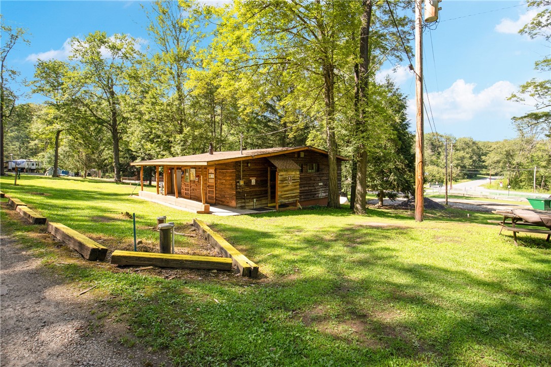 Somerset Twp, Pennsylvania 15501, United States, 1 Bedroom Bedrooms, ,2 BathroomsBathrooms,Residential,Active,183849