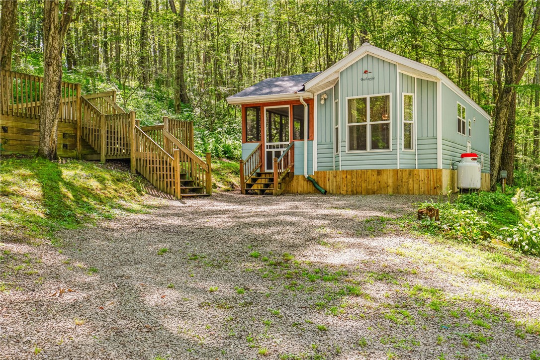 Somerset Twp, Pennsylvania 15501, United States, 1 Bedroom Bedrooms, ,2 BathroomsBathrooms,Residential,Active,183849